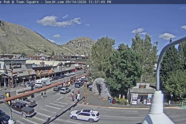 Town Square Cache Street - Jackson, WY